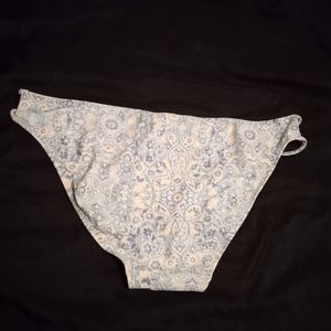 👙2/$15 Swim bottoms